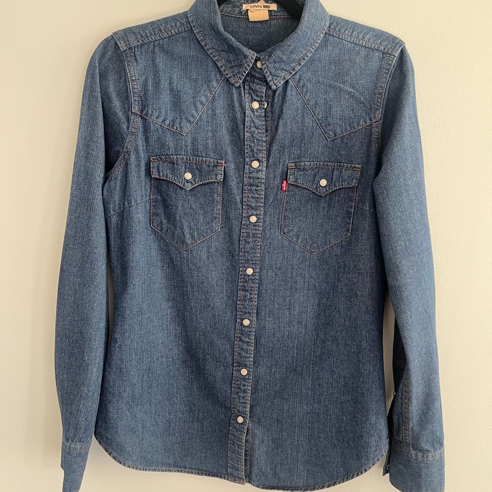 Levi's Denim Button-Up Shirt
